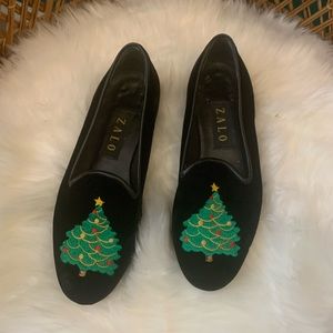 Zalo Christmas tree shoes! Great velvet and leather shoes